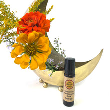 To promote peace and relaxation.  Natural Frankincense & Cardamon essential oil roll on, in a jojoba oil base.  Apply the roll on directly to your forehead, neck, shoulders and along your hair line.   Cardamon: May treat issues such as insomnia, restlessness and anxiety.  Frankincense: ﻿May reduce heart rate and high blood pressure. It has anti-anxiety and anti-depressant qualities.